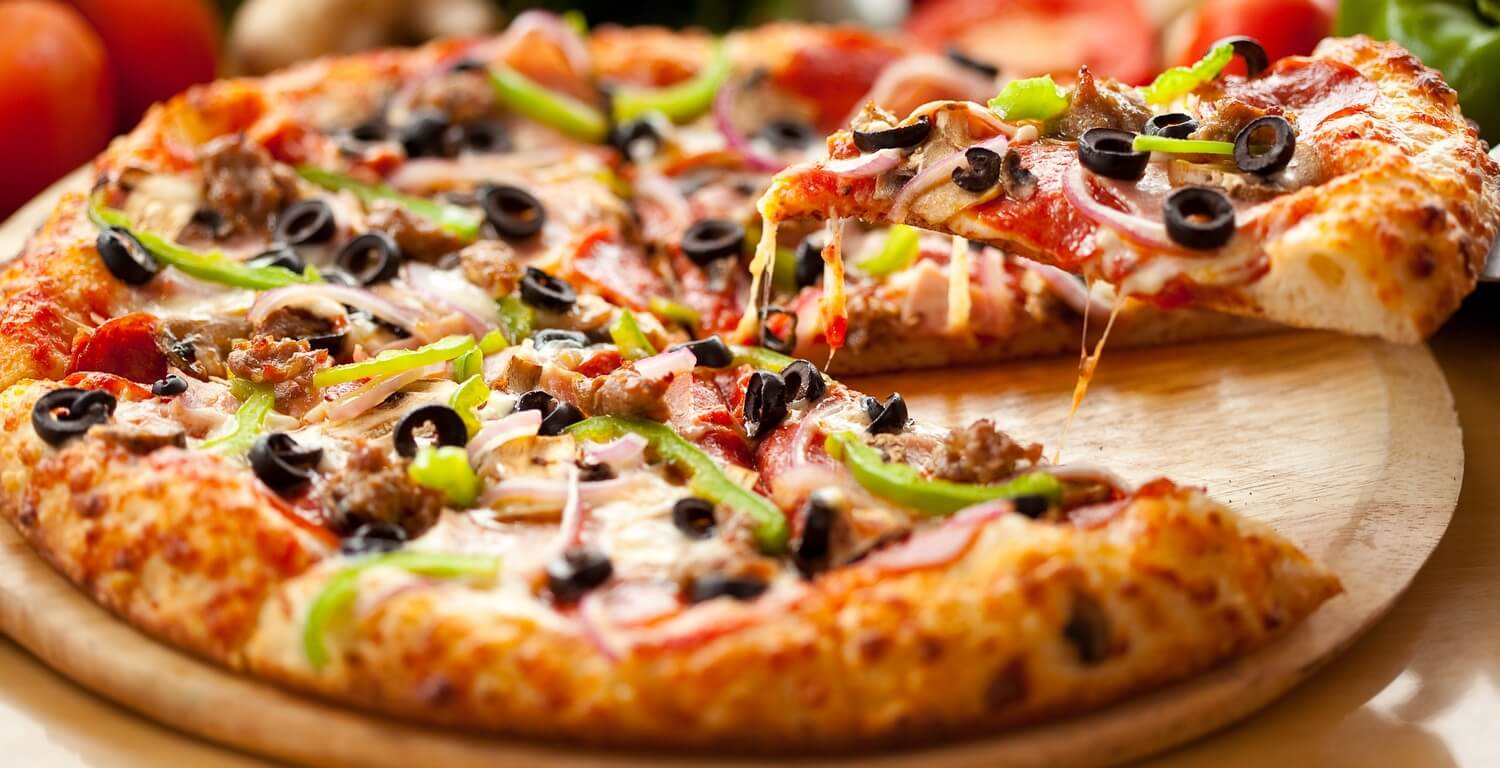 Що подають до піци