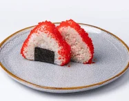 Онігірі з крабом